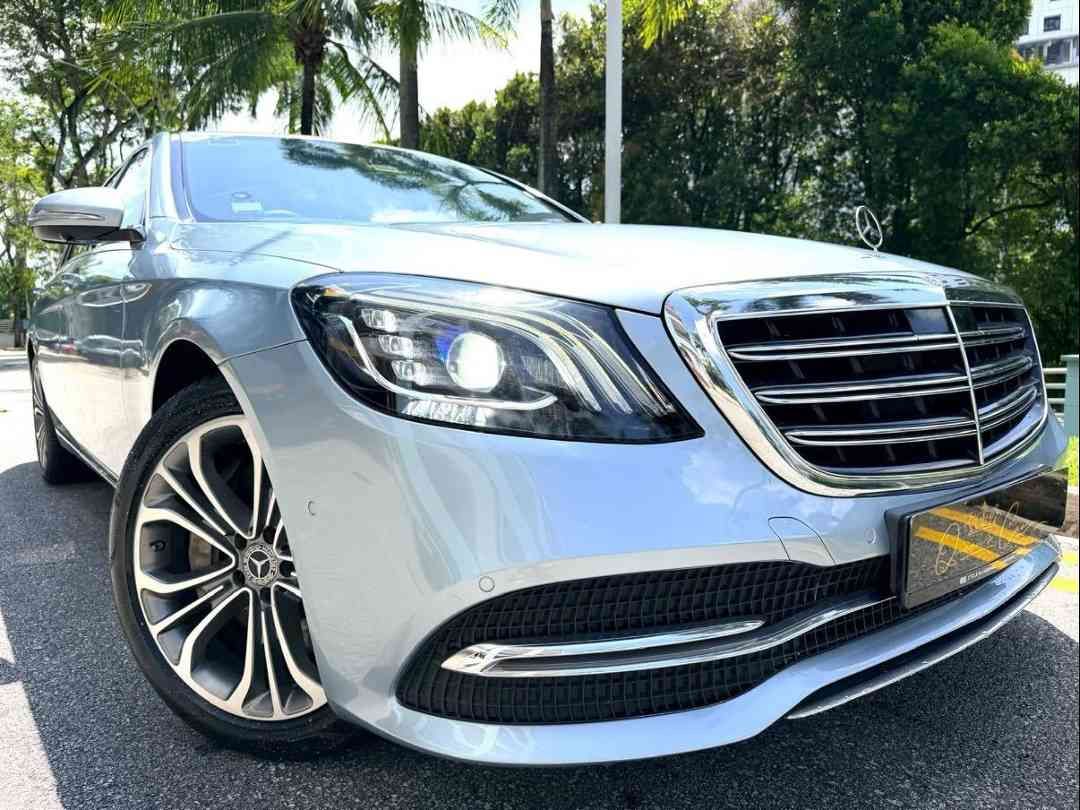 MERCEDES BENZ S450L (R19 LED) (Category: Used Cars) located in Singapore. Submitted by queenscarpl (Listing ID 1441874033, Image 1). Description: Showroom: Sin Ming 176 Sin Ming Drive #01-18 Singapore 575721 Sales Contact: Alvin Ng tel:88132929 .