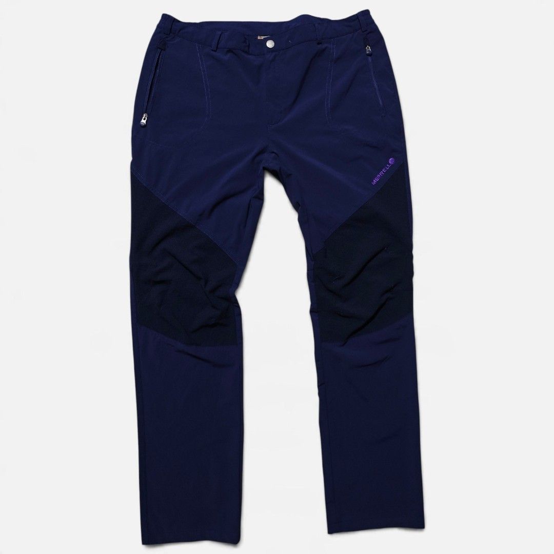 MERRELL Outdoor Trekking Pants (Category: Trousers) located in Midsayap. Submitted by indigoventure (Listing ID 1468029638, Image 1). Description: MERRELL Trekking pants EXCELLENT CONDITION✨ no issue Dimensions waist:33-36 length: 37 leg opening:7.1 rise:9(front) rise: 12 (back) Knee:8.