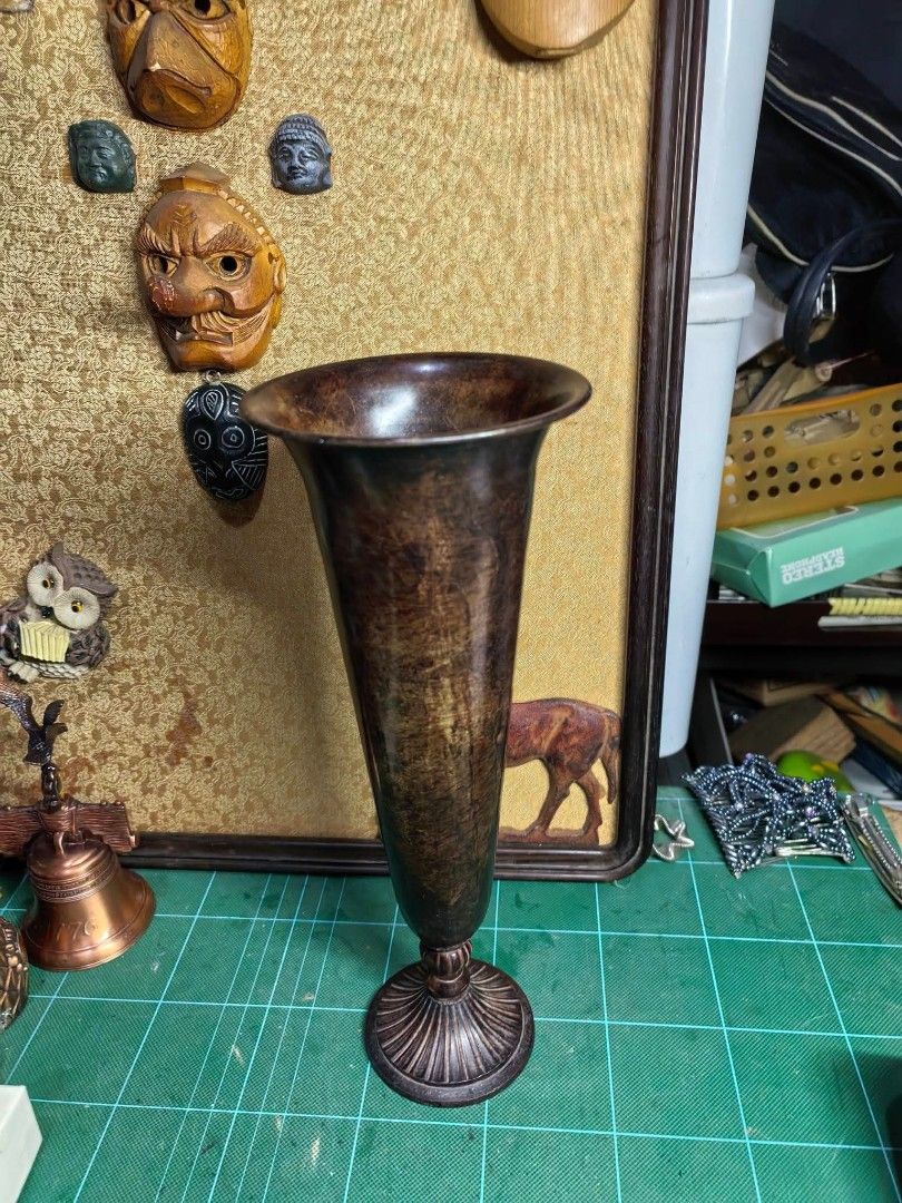 Metal Vase (Category: Vases & Decorative Bowls) located in Cebu City. Submitted by dudes_villanueva (Listing ID 1467891630, Image 3). Description: Metal Trumpet-form Vase In good condition as is where is see all pics. Size: Height 11in x Diameter 4in.