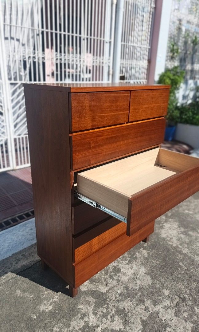 Mid century modern style drawer (Category: Shelves, Cabinets & Racks) located in Santa Rosa. Submitted by tonyhawk0592 (Listing ID 1467937416, Image 3). Description: .