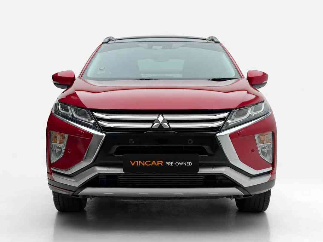 (Category: ) located in . Submitted by vincar_pre-owned (Listing ID 1465807158, Image 1). Description: .