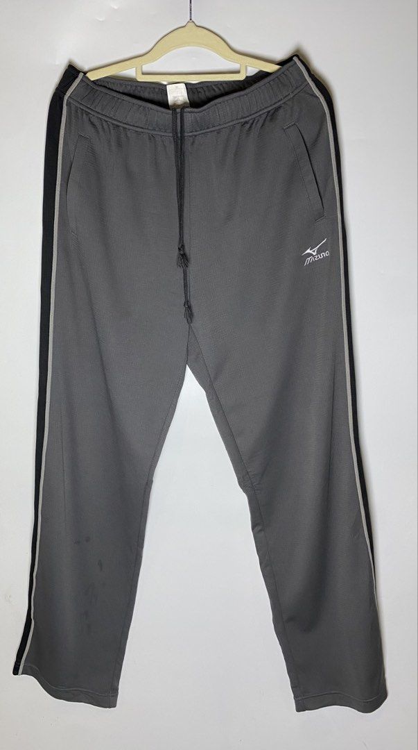 Mizuno gray track pants size xl (Category: Activewear) located in Makati City. Submitted by indaysukaycloset (Listing ID 1467891833, Image 1). Description: Mizuno Gray Track Pants - Size XL (authentic ) Details: - Brand: Mizuno (embroidered logo, not print) - Size on tag: XL good for large to xl - Color: Gray with Black side panel + white piping - Condition: Preloved / in good condition , no flaws - Unisex - pwede pang babae / lalaki Features: - 