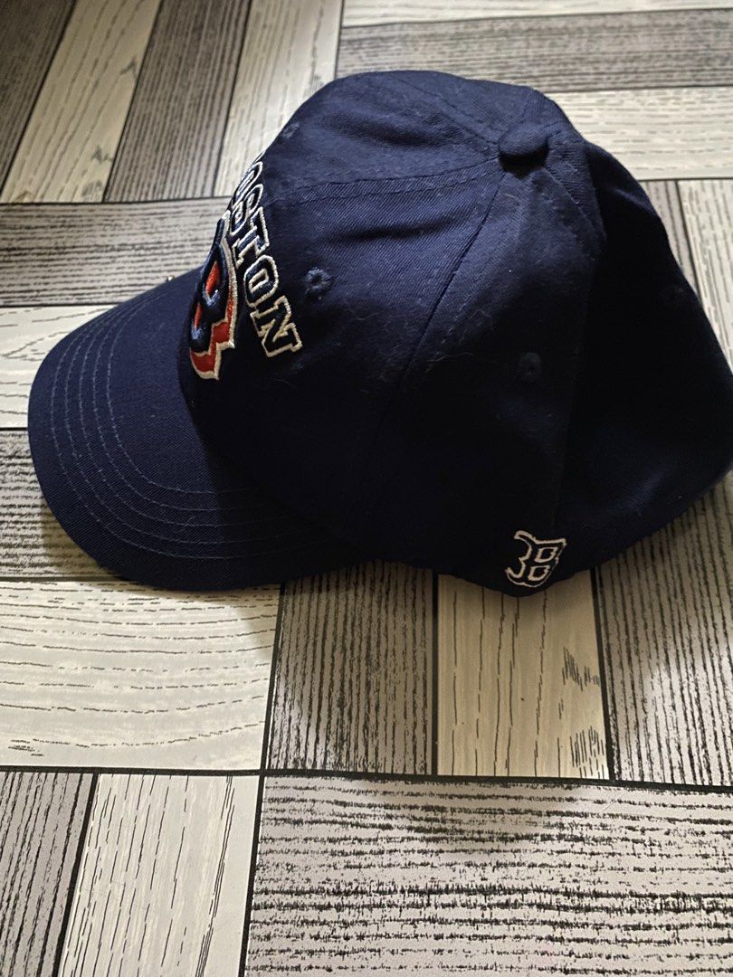 MLB Boston Red Sox Navy Blue Cap (Category: Caps & Hats) located in Manila. Submitted by hattearss (Listing ID 1467985945, Image 2). Description: Dm📥.