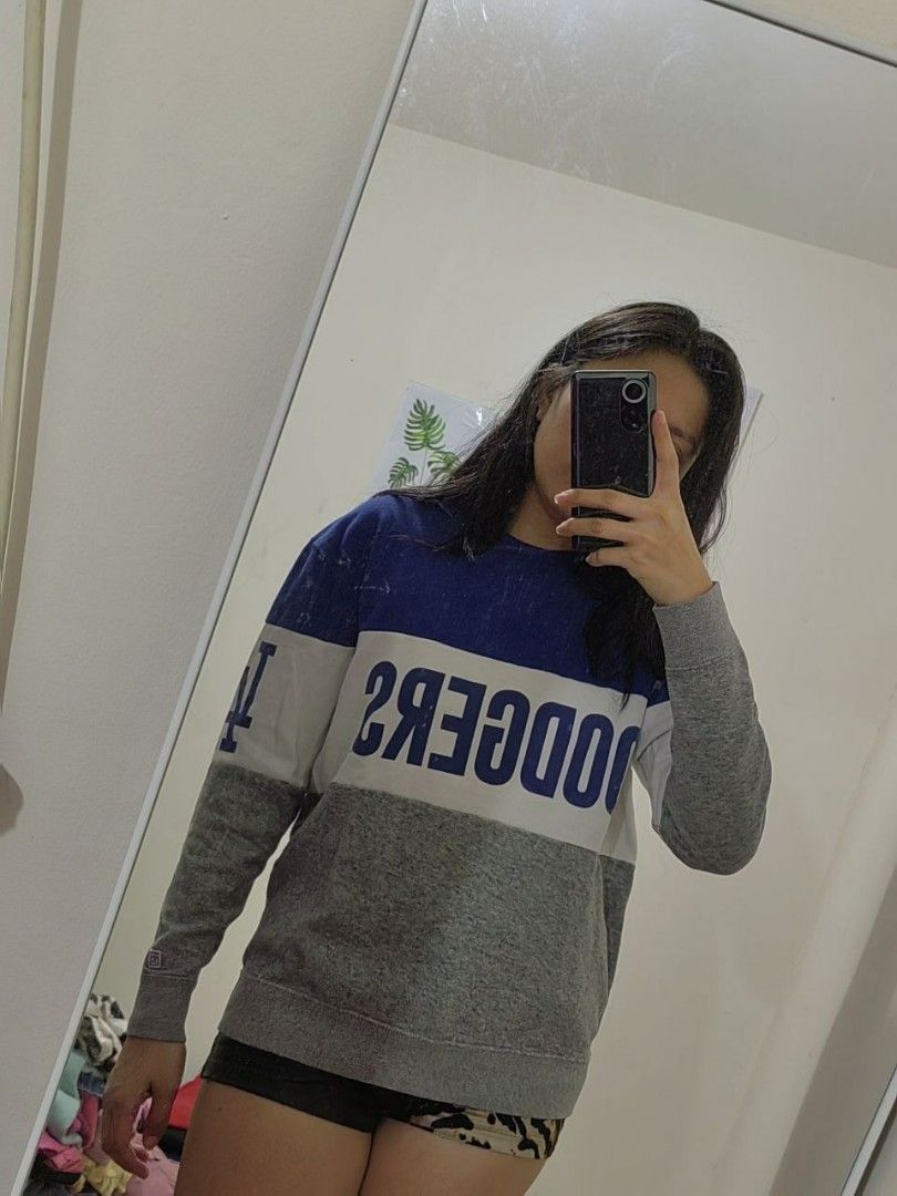MLB Sweatshirt GENUINE MERCHANDISE by: TAILGATE (Category: Coats, Jackets and Outerwear) located in Quezon City. Submitted by hirayacisum (Listing ID 1468035583, Image 1). Description: > Tailgate x LA Dodgers Colorblock Crewneck (Legit) > Size XS on tag fits S-M > Color: Dodgers Blue / White / Heather Gray > Dimes: 22W x 26L (estimate mo na lang) > Condition: 9.5/10 no issue, print crisp, with when-worn > Brand: Tailgate - Genuine MLB Merchandise