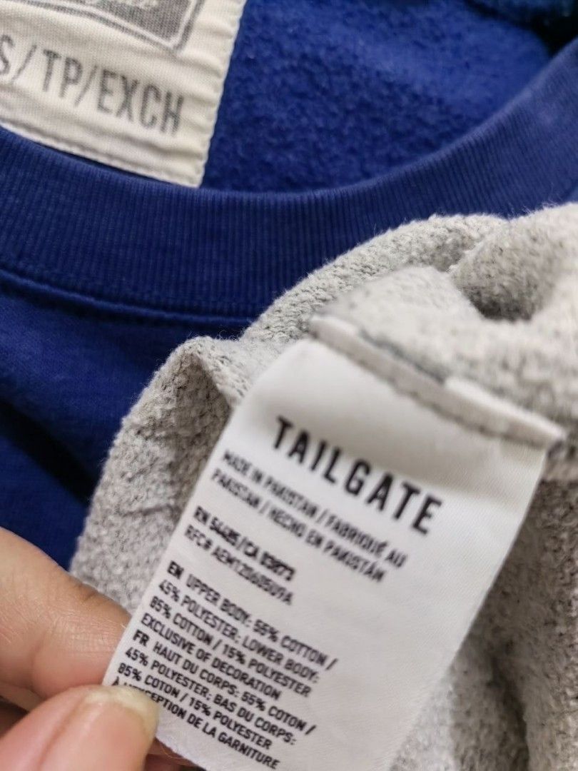 MLB Sweatshirt GENUINE MERCHANDISE by: TAILGATE (Category: Coats, Jackets and Outerwear) located in Quezon City. Submitted by hirayacisum (Listing ID 1468035583, Image 3). Description: > Tailgate x LA Dodgers Colorblock Crewneck (Legit) > Size XS on tag fits S-M > Color: Dodgers Blue / White / Heather Gray > Dimes: 22W x 26L (estimate mo na lang) > Condition: 9.5/10 no issue, print crisp, with when-worn > Brand: Tailgate - Genuine MLB Merchandise
