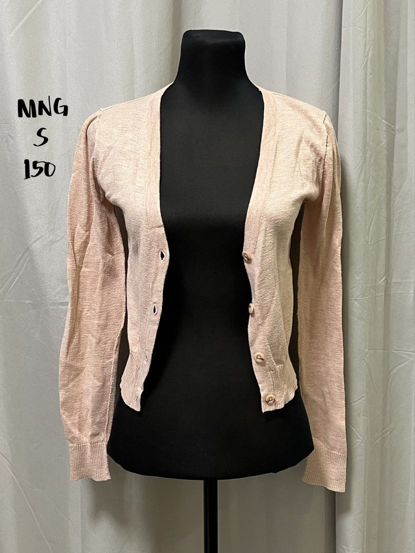 Mng basics pink cardigan (Category: Longsleeves) located in Las Pinas. Submitted by jilanah (Listing ID 1468030039, Image 1). Description: .