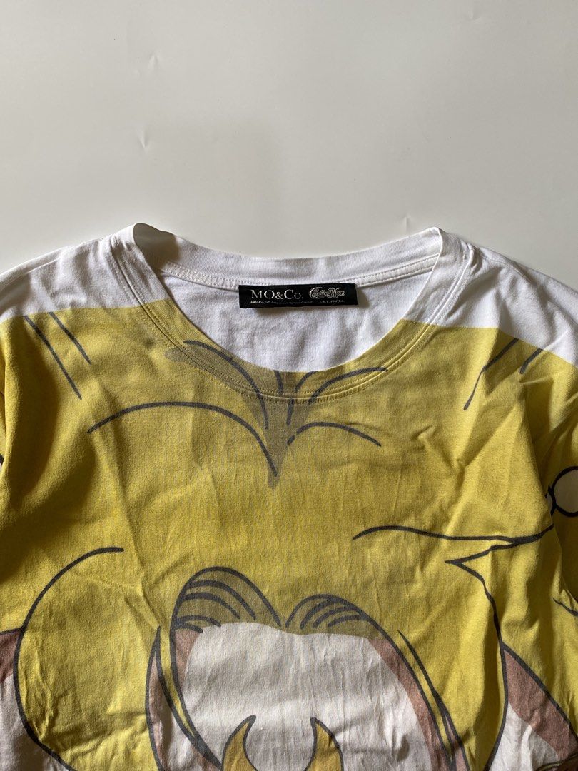 Mo&Co x Sailor Moon Collection 2012 Graphic Shirt (Category: Shirts) located in Makati City. Submitted by la_femme_by_bncks (Listing ID 1467956548, Image 3). Description: Length 24 Width 18 Measured it by inches Issue: N/A This is a pre-loved/thrifted items and may show minor signs of issue due to its vintage nature. Kindly manage expectations. No refunds or exchanges will be accepted. 📍Pasay City DM for inquiries..