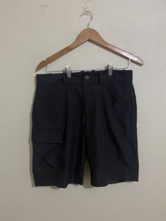 (Category: ) located in . Submitted by zeusthriftfinds (Listing ID 1468047041, Image 1). Description: .