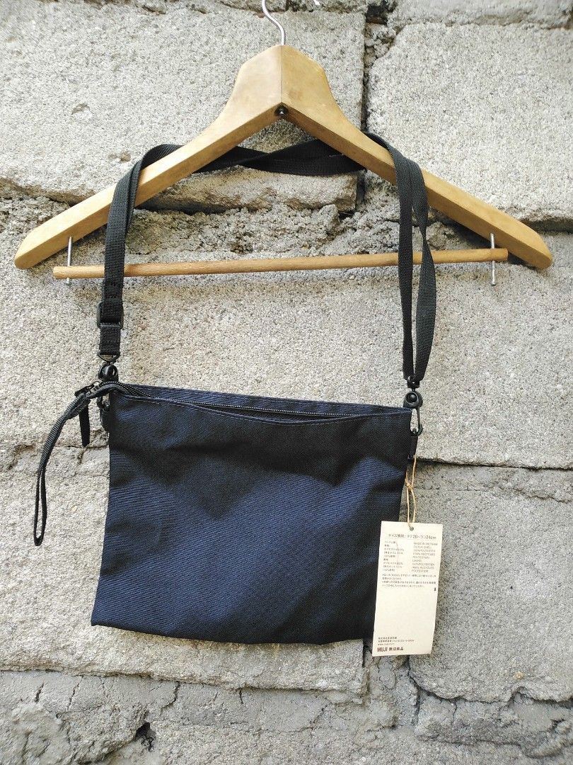 MUJI (Category: Sling Bags) located in General Santos City (Dadiangas). Submitted by evolveorrepeat (Listing ID 1467445050, Image 3). Description: Muji sacoche water repellent shoulder bag Brandnew condi w hang tag(bundle) Japan surplus Dims posted Dm to purchase!.