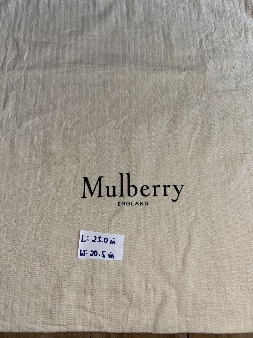 MULBERRY DUST BAG (Category: Purses & Pouches) located in General Santos City (Dadiangas). Submitted by grasya_12 (Listing ID 1467947464, Image 2). Description: MULBERRY DUST BAG - indicated na po ang size - minimal signs of usage (need wash) .