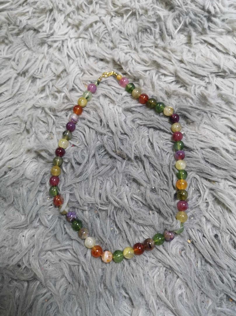 Multi Color Beaded Gemstone Necklace (Category: Necklaces) located in Santa Cruz. Submitted by jmy_surplus.2 (Listing ID 1467909307, Image 1). Description: Size : L - 9 W - 0.2 Color : Colorful Type : Necklace Brand : No Brand Material : Pearl Style : Colorful Beaded Necklace LG 117 JMY3 Batch #225.