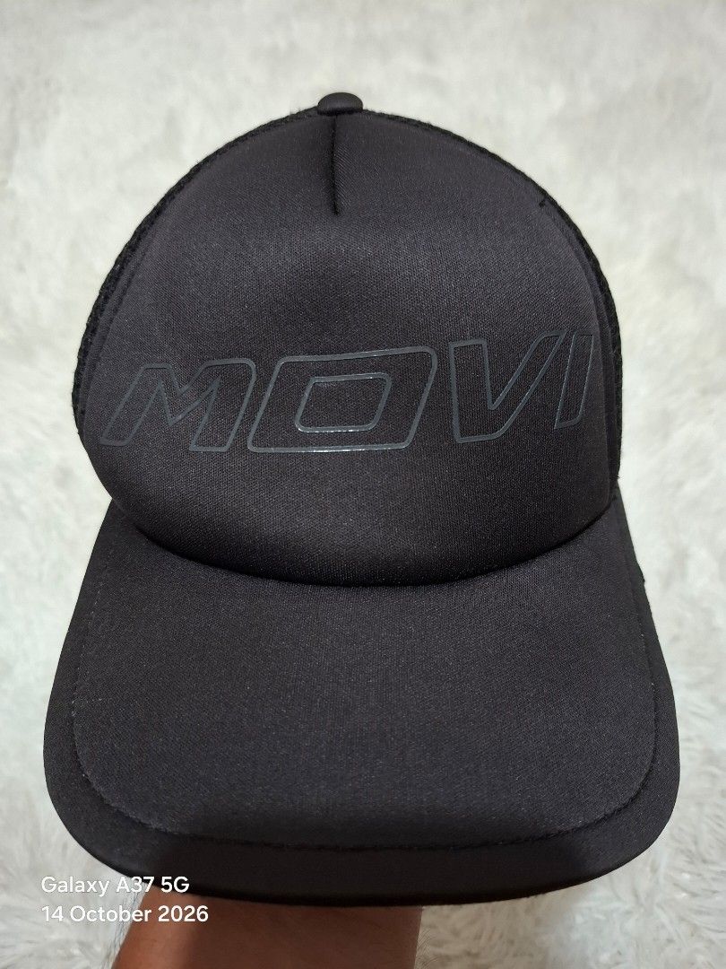 Mōvi Pro Black Trucker Cap (Category: Caps & Hats) located in Manila. Submitted by thriftfinds_tagum (Listing ID 1467988403, Image 1). Description: Mōvi Pro Black Cap an athletic performance technical trucker hat Excellent condition one size Adult Lightweight and breathable ideal for long trail/hiking 550.⁰⁰.