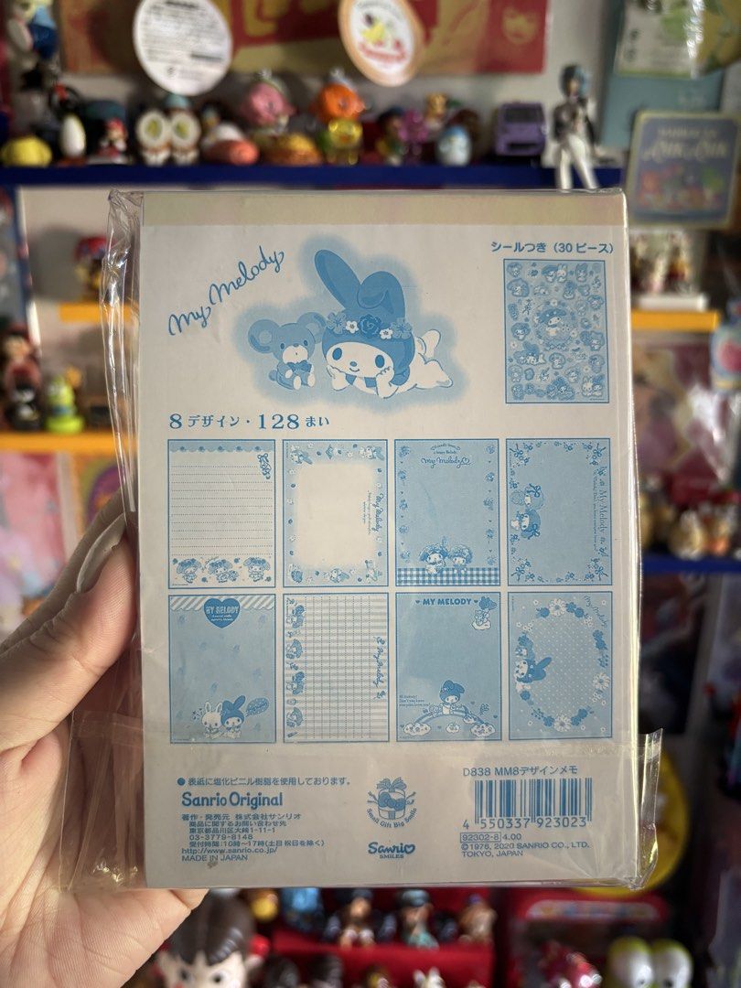 My Melody Memo Pad (Category: Stationery & School Supplies) located in Caloocan City. Submitted by meowietrinkets (Listing ID 1467890740, Image 3). Description: slightly loose spine.