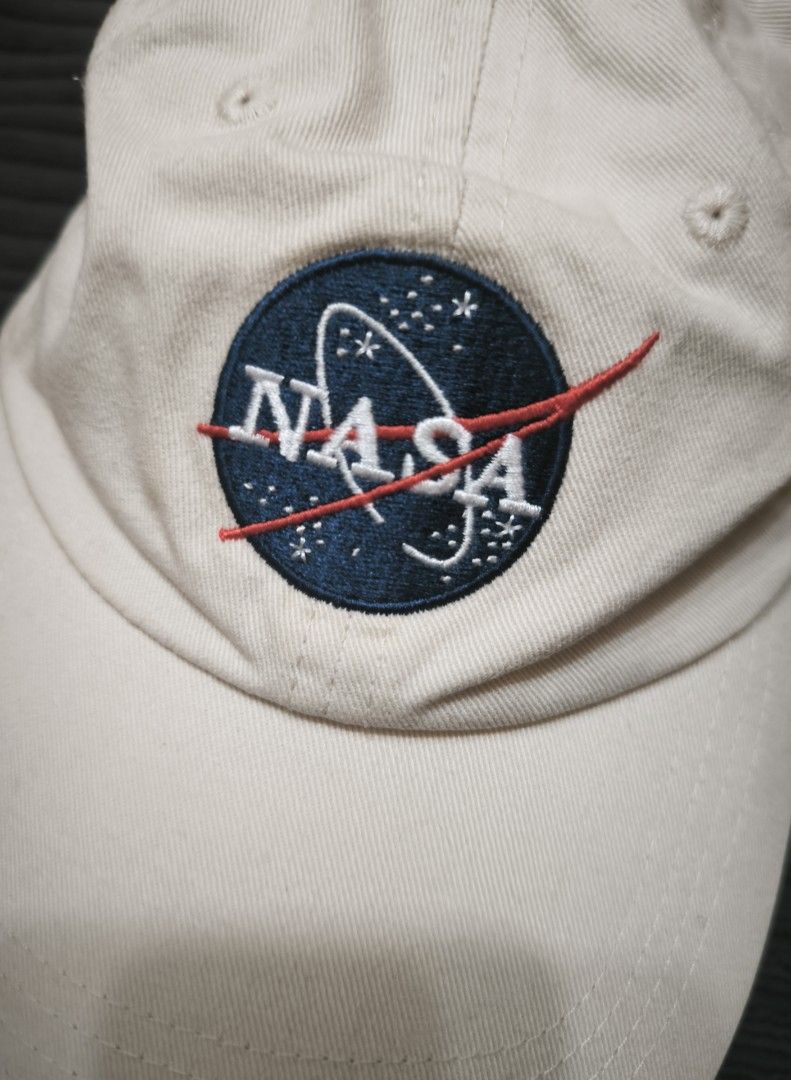 NASA cream cap (Category: Caps & Hats) located in Manila. Submitted by wearforce (Listing ID 1467956664, Image 2). Description: NASA cream cap good condition no issues color rate 10/10 399 + sf.