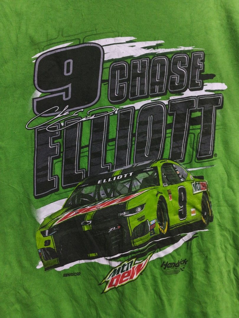 Nascar Hendrick Chase Elliott (Category: Tshirts & Polo Shirts ) located in Bacolod City. Submitted by squarer00ts (Listing ID 1468038101, Image 2). Description: Nascar Hendrick Chase Elliott Size on tag: Large Dimension: Width 23 × Length 29 ₱599.