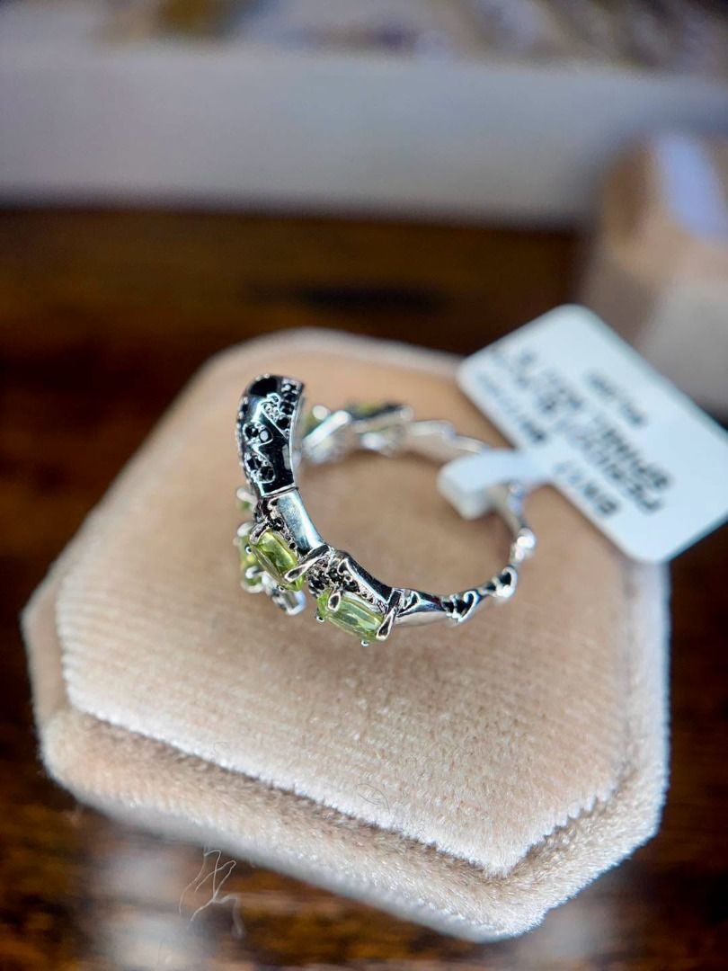 NATURAL PERIDOT & BLACK SPINEL DESIGNER-LOOK ADJUSTABLE RING (Category: Rings) located in Baguio. Submitted by asna_taku (Listing ID 1467903244, Image 2). Description: ✨ NATURAL PERIDOT & BLACK SPINEL DESIGNER-LOOK ADJUSTABLE RING ✨ Fresh, vibrant, and undeniably high-fashion. 💚🖤 Beautiful natural Peridot stones in luminous lime-green tones are paired with deep Black Spinel and an intricate openwork silver design — giving this ring a gorgeous d