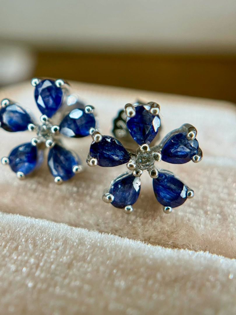NATURAL SAPPHIRE FLORAL STUD EARRINGS (Category: Earrings) located in Baguio. Submitted by asna_taku (Listing ID 1467930744, Image 1). Description: 💙 NATURAL SAPPHIRE FLORAL STUD EARRINGS 💙 YES, THESE ARE NATURAL SAPPHIRES! ✨ And at ₱3,880/pair, this is such a beautiful find for sapphire lovers. 😍 🌸 Floral design with 5 natural sapphire petals 💙 Deep blue faceted sapphires with beautiful natural character ✨ Finished in brand-new silver setti