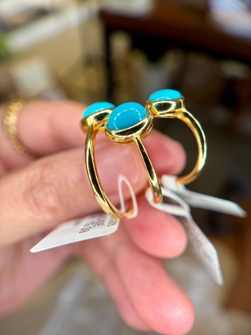 Natural Turquoise in Gold-Plated Silver (Category: Rings) located in Baguio. Submitted by asna_taku (Listing ID 1467927590, Image 2). Description: Natural Turquoise in Gold-Plated Silver ✨ Clean. Classic. Effortlessly elegant. 💎💙 Beautiful natural turquoise cabochon set in a sleek bezel setting—perfect for that understated, classy look. ✨ ✨ Bnew silver, plated in gold ✨ Natural turquoise ✨ Elegant clean bezel design ✨ Sizes 5, 6, 7 (2 pcs), 9 ✨