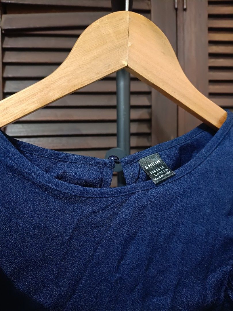 Navy Dress Ruffle (Category: Dresses) located in Manila. Submitted by byjrb (Listing ID 1468035068, Image 2). Description: 🛍️ Brand-new items from SHEIN, Emery Rose, Zaful & more! Size : Super classy Large 📦 Shipping: LBC / J&T / Lalamove 💸 MOP: GCash / BPI only DM for inquiries! 💌.