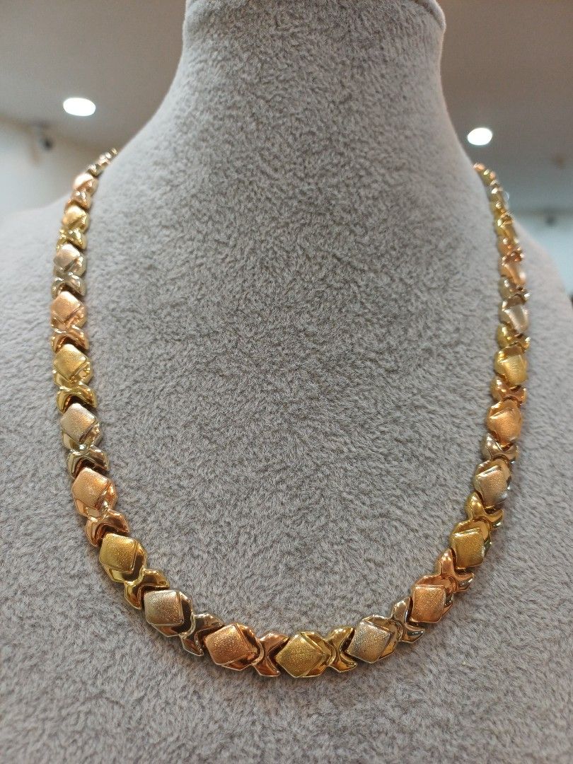 Neck Bulgari (Category: Necklaces) located in Makati City. Submitted by divinejewels.ph (Listing ID 1467899643, Image 2). Description: GJU-823 NECKLACE BULGARI 3 COLOR 14KG 28.7GRAMS SIZE 17".