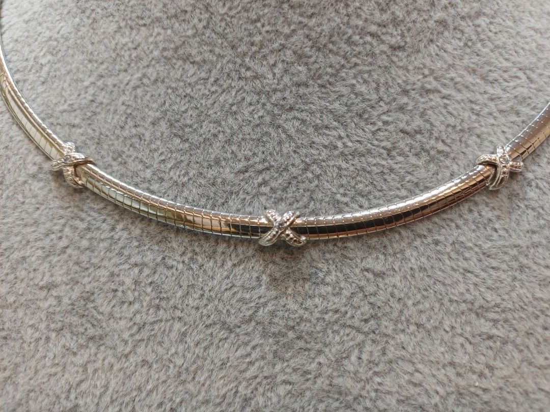 Neck omega (Category: Necklaces) located in Makati City. Submitted by divinejewels.ph (Listing ID 1467895219, Image 3). Description: GTO- 112 NECK OMEGA 3 WHITE STONE 14KWG 17.17GRAMS SIZE 16" 4MM.