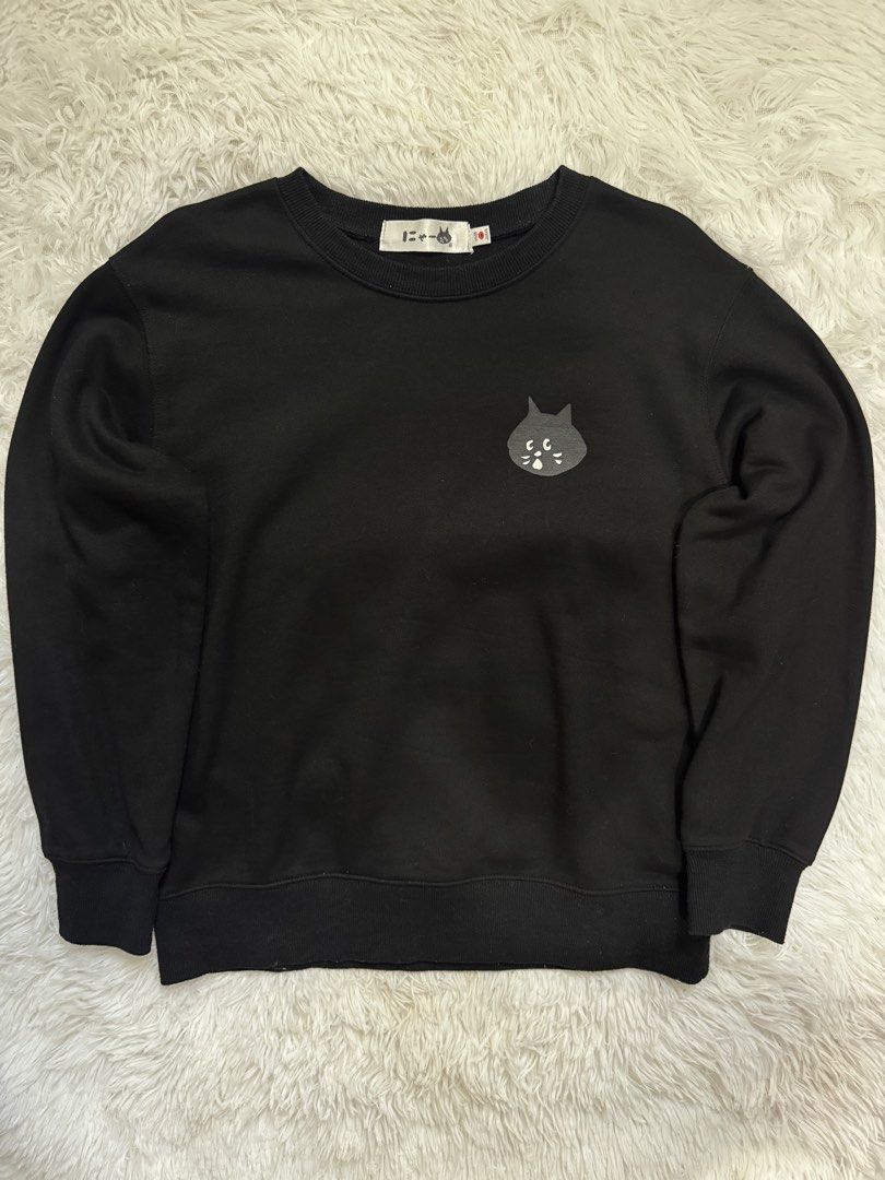 NENET SWEATER (Category: Coats, Jackets and Outerwear) located in Baguio. Submitted by greylootthrifts (Listing ID 1467905113, Image 1). Description: .