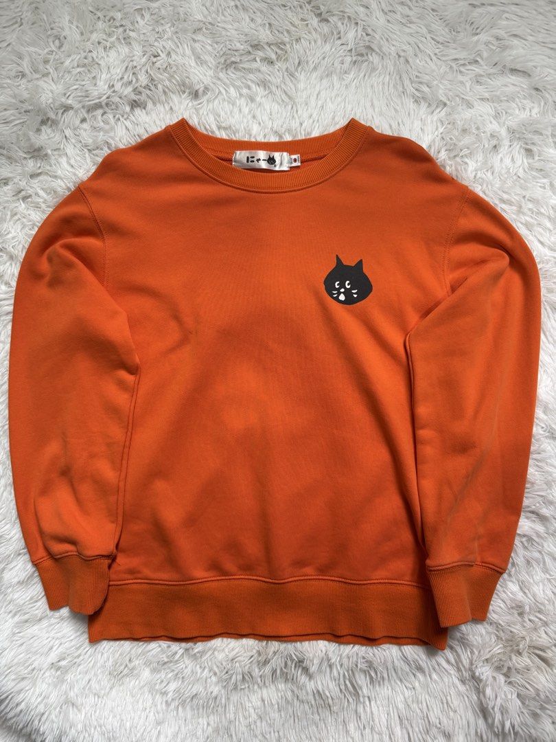 NENET SWEATER (Category: Coats, Jackets and Outerwear) located in Baguio. Submitted by greylootthrifts (Listing ID 1467905346, Image 1). Description: .