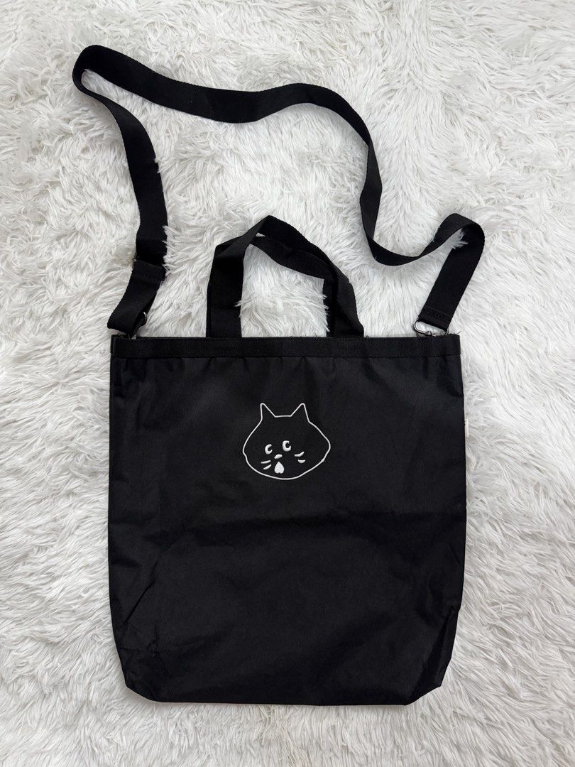 NENET TWO WAY BAG (Category: Sling Bags) located in Baguio. Submitted by greylootthrifts (Listing ID 1467899032, Image 1). Description: .