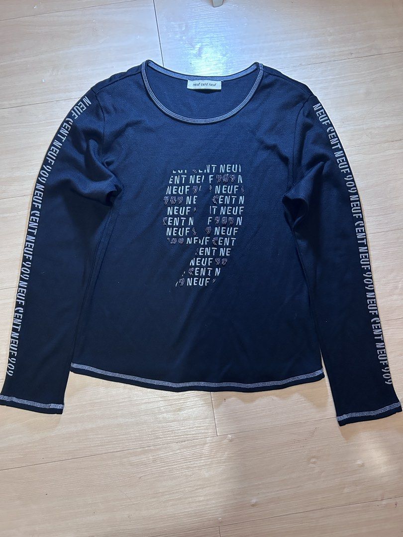 Neuf Cent Neuf Black Long-Sleeve Typography Top Size 40 (Category: Longsleeves) located in Dipolog. Submitted by adrian281994 (Listing ID 1467945930, Image 1). Description: .