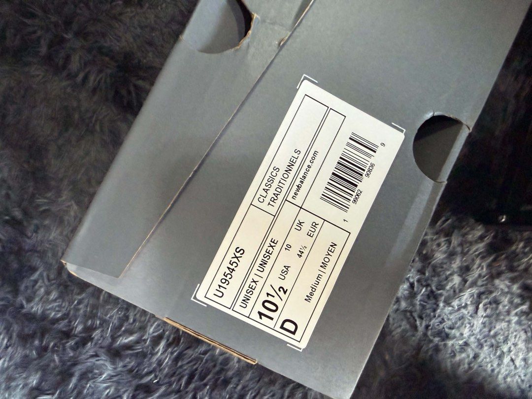 New Balance (Category: Sneakers) located in Quezon City. Submitted by spottyfinds (Listing ID 1468057607, Image 3). Description: .