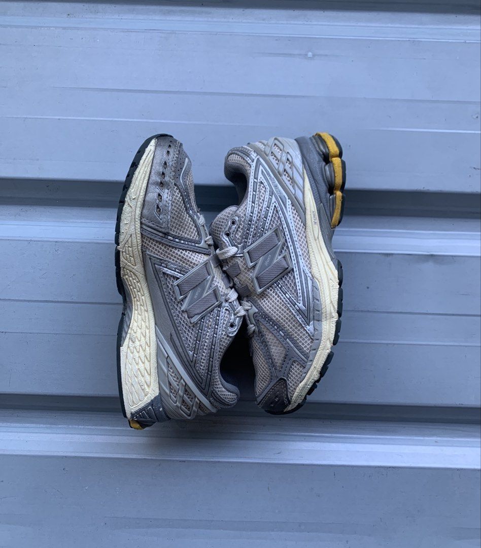 New Balance 1906R “Moonbeam Rain Cloud” (Category: Sneakers) located in Marikina City. Submitted by azaero (Listing ID 1467987720, Image 2). Description: Size Women’s US 6 / Euro 37 Good Condition.