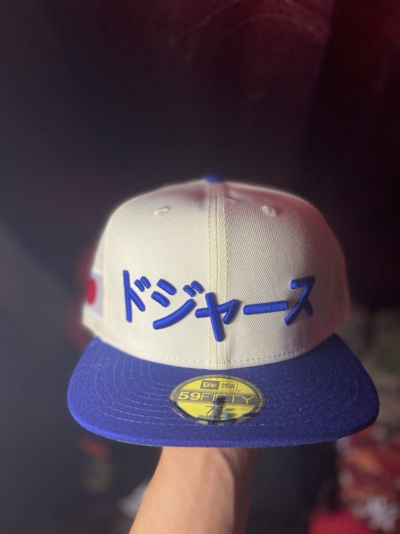 New Era 59FIFTY MLB Fitted Caps Collection (Category: Caps & Hats) located in Manila. Submitted by marklawren49186 (Listing ID 1468038895, Image 3). Description: Closed Caps - 400 Real tree Snapback - 450 Yankees Snapback - 350 .