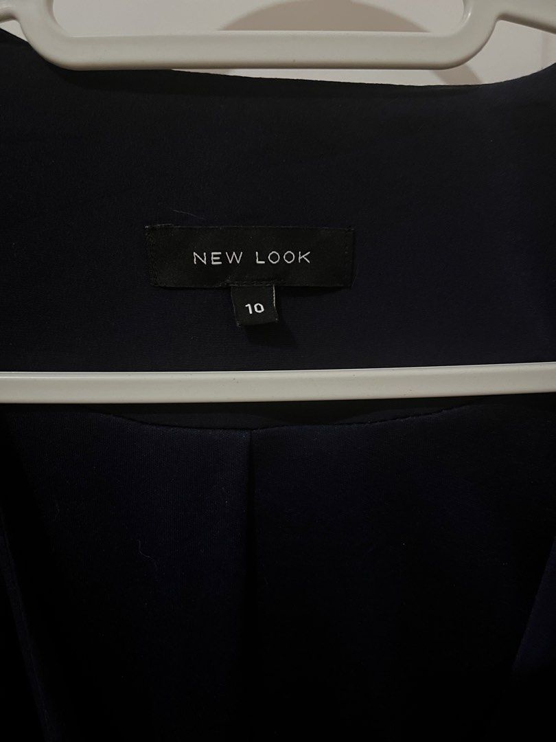 New Look Navy Blue Blazer Medium Size (Category: Coats, Jackets and Outerwear) located in San Pablo. Submitted by restoredchic (Listing ID 1467987309, Image 2). Description: New Look Waterfall Open Front Blazer. It features an unfastened draped collar, 2 side pockets, and gathered or ruched 3/4 sleeves. With lining and light shoulder padding Cleaned and sanitised Like new, no flaws Fit for Medium Size Measurements : Lay Flat ( in Inches) Length- 