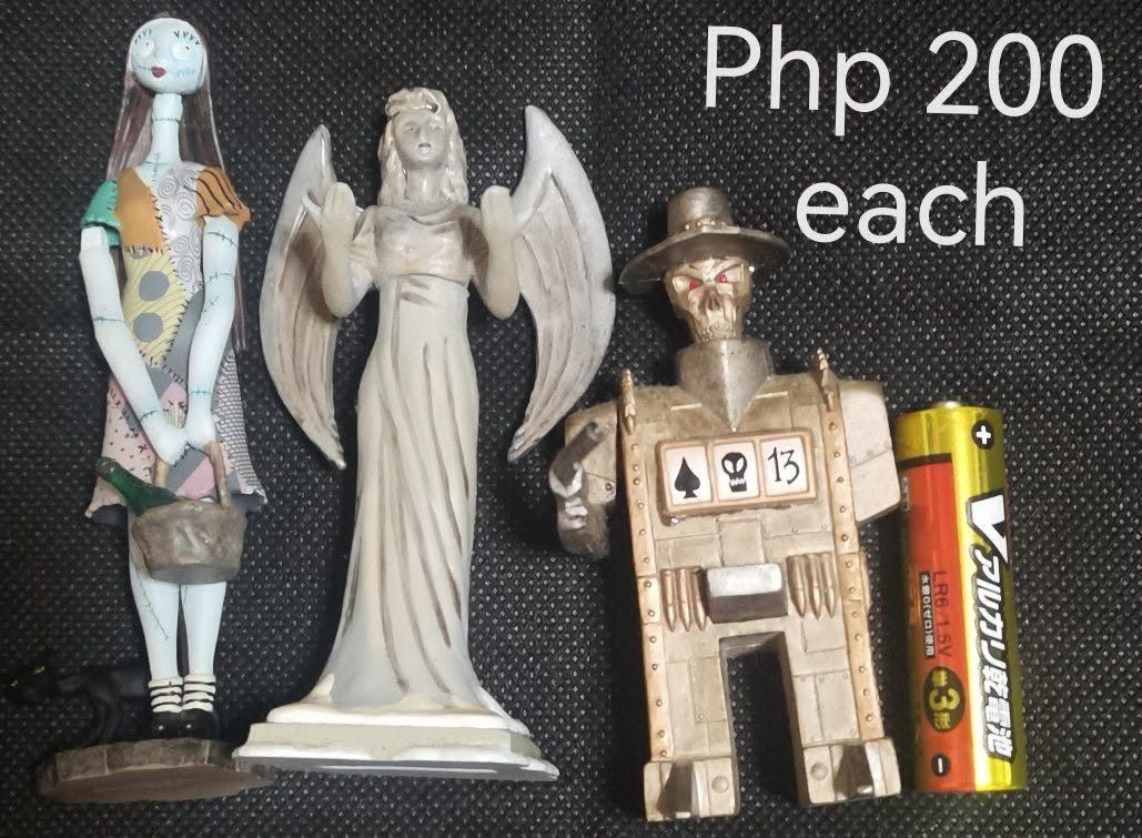 Night before Christmas (Category: Character Goods) located in Los Banos. Submitted by princessbotique (Listing ID 1468008494, Image 2). Description: Kid Toys for sale #2 Preloved Loose As is WYSIWYG See pix for price and details 1014 First come First Serve Please add shipping fee From Los Banos Laguna Meetups per arrangement MOP GCash first to pay basis No reservations No COD No checkout PM MY PAGE if interested pls send pix of item and full deta