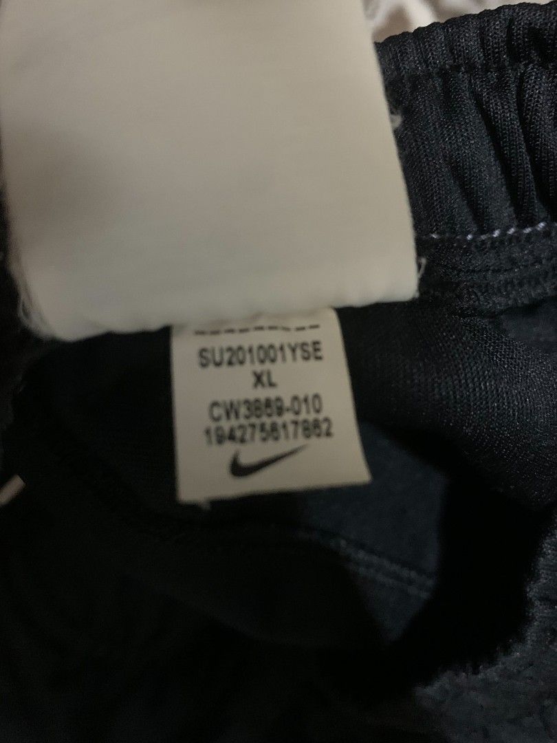 Nike (Category: Shorts) located in Manila. Submitted by ren.quickstone (Listing ID 1467990416, Image 3). Description: .