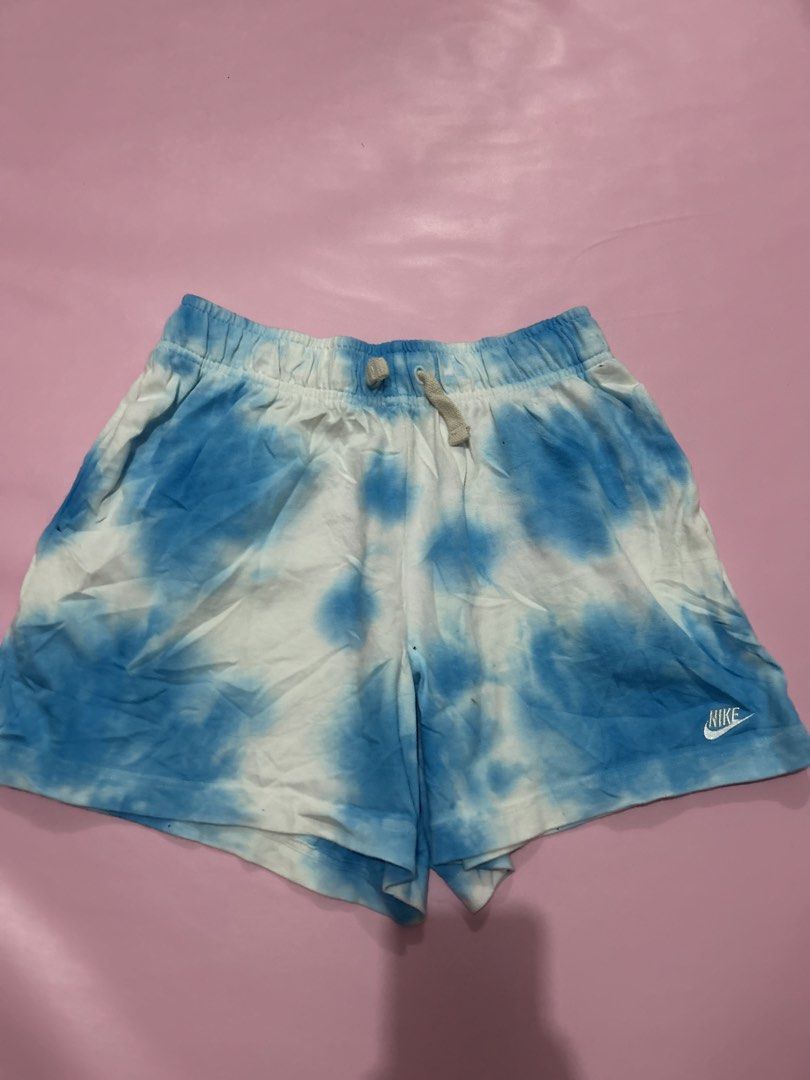 Nike Active Short (Category: Activewear) located in Manila. Submitted by chen_clybelles (Listing ID 1467963348, Image 1). Description: .