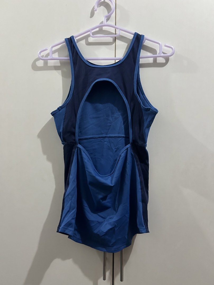 Nike Active Top (Category: Activewear) located in Manila. Submitted by chen_clybelles (Listing ID 1467948814, Image 3). Description: .