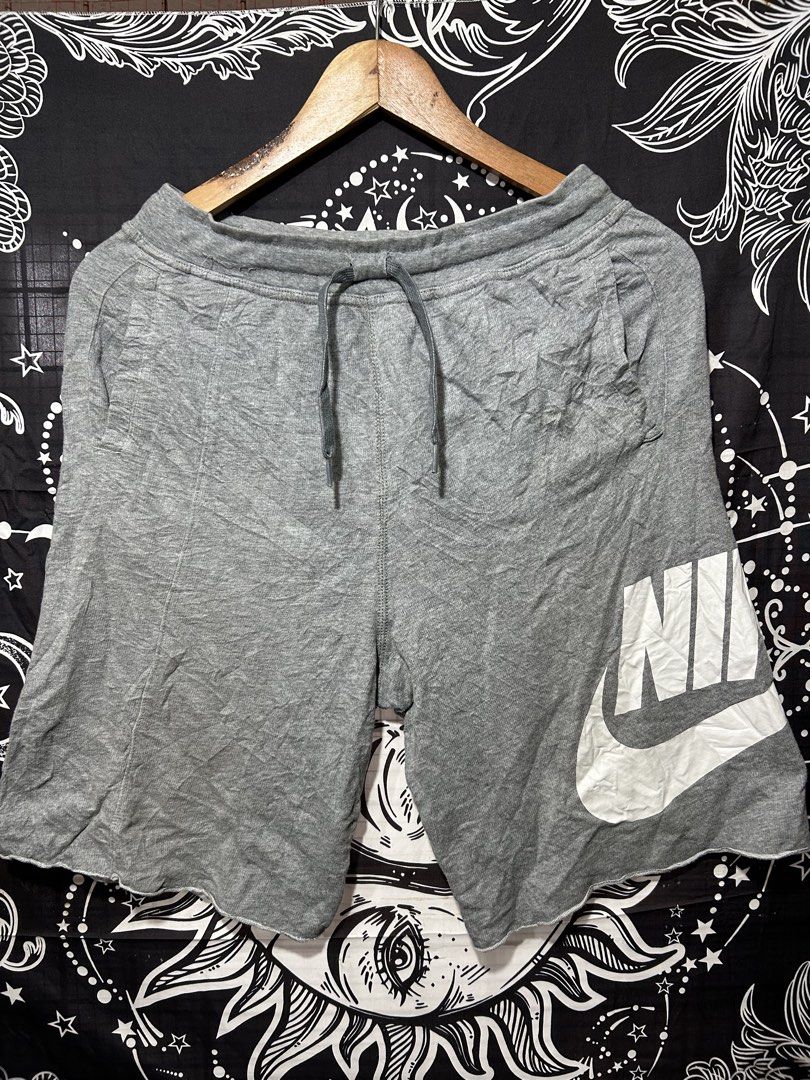 Nike alumni. (Category: Shorts) located in Angeles City. Submitted by reyhermano07 (Listing ID 1467853537, Image 1). Description: Nike alumni. Size. Small to med Good Condition No Issue.