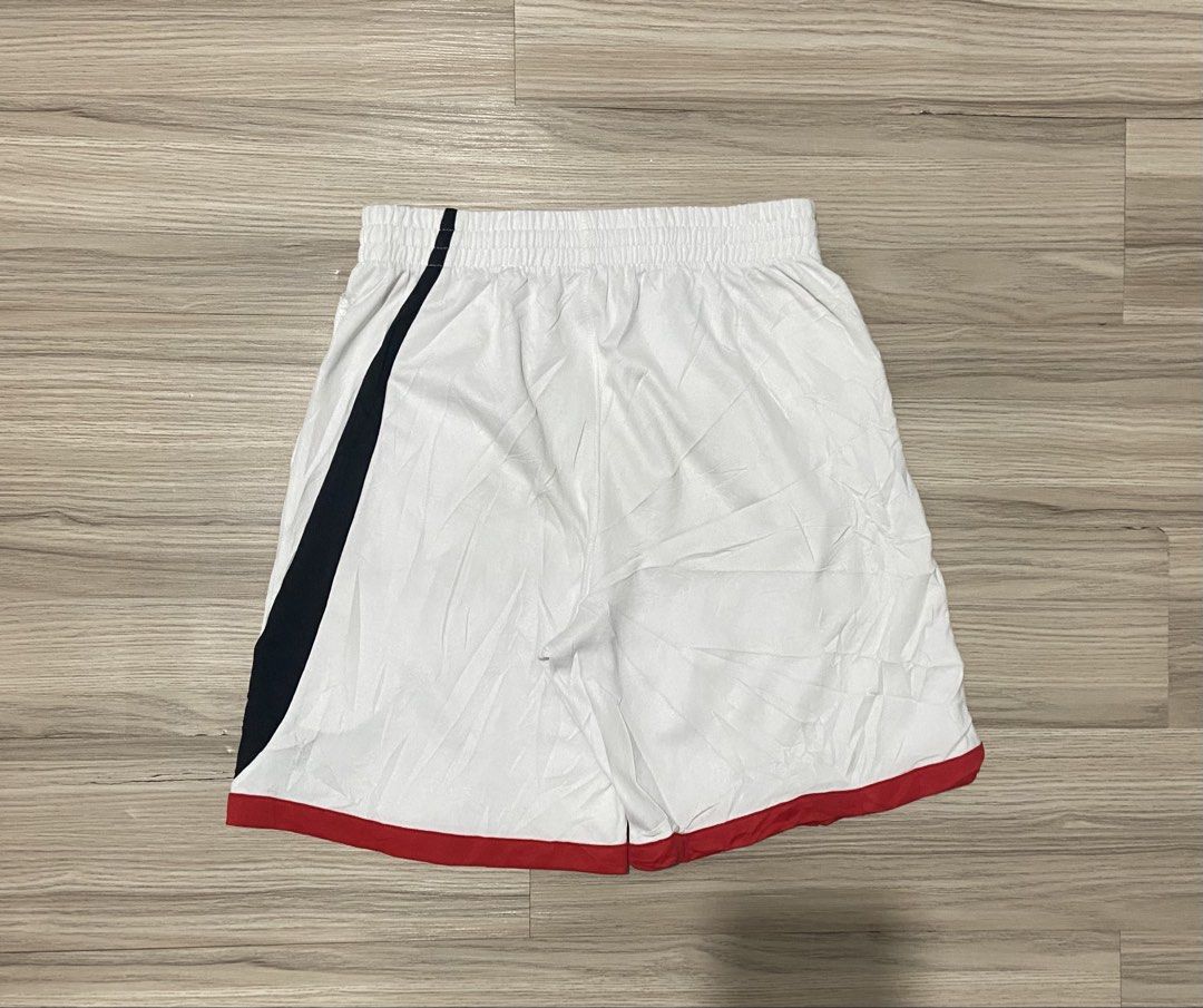 Nike big check (Category: Shorts) located in Cebu City. Submitted by charlyx (Listing ID 1467922373, Image 3). Description: Excellent With issue Xl youth size Size 28-30 Length 18.