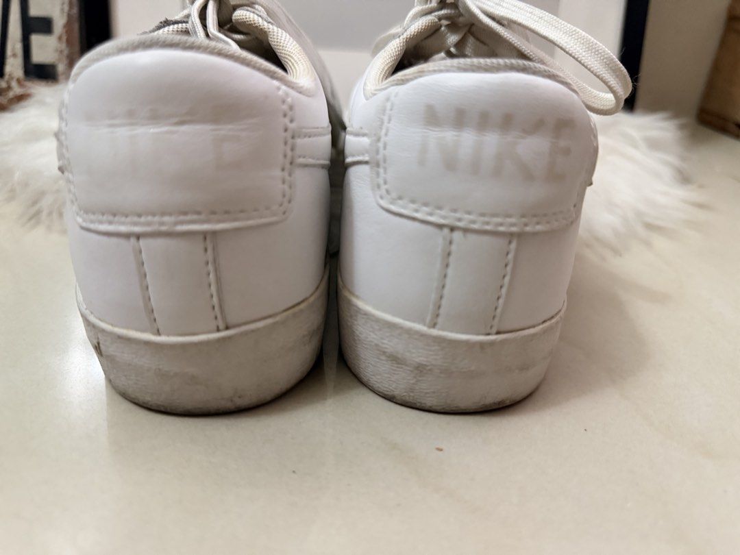 Nike Blazer Low White (Category: Sneakers) located in Pasig City. Submitted by silent.finders.keepers (Listing ID 1467909484, Image 3). Description: Women’s Nike Blazer Low Essential W White Size 7.5 Konting linis lang, sobrang maayos paaaa.