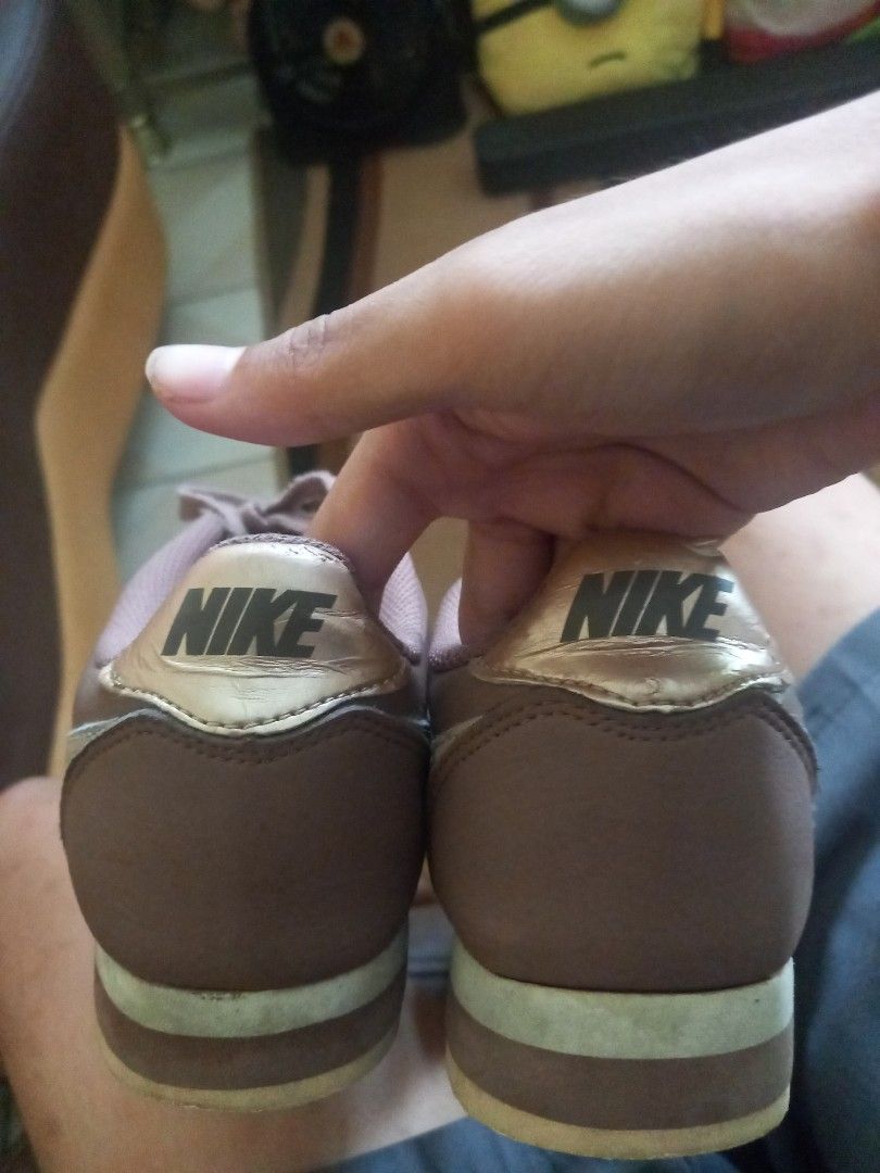 Nike Cortez (Category: Shoe inserts & accessories) located in Quezon City. Submitted by enricoecho_485 (Listing ID 1467863063, Image 3). Description: Nike Cortez(Brown Likely Color) Size 38 payment GCash Location Manila dm if want!.