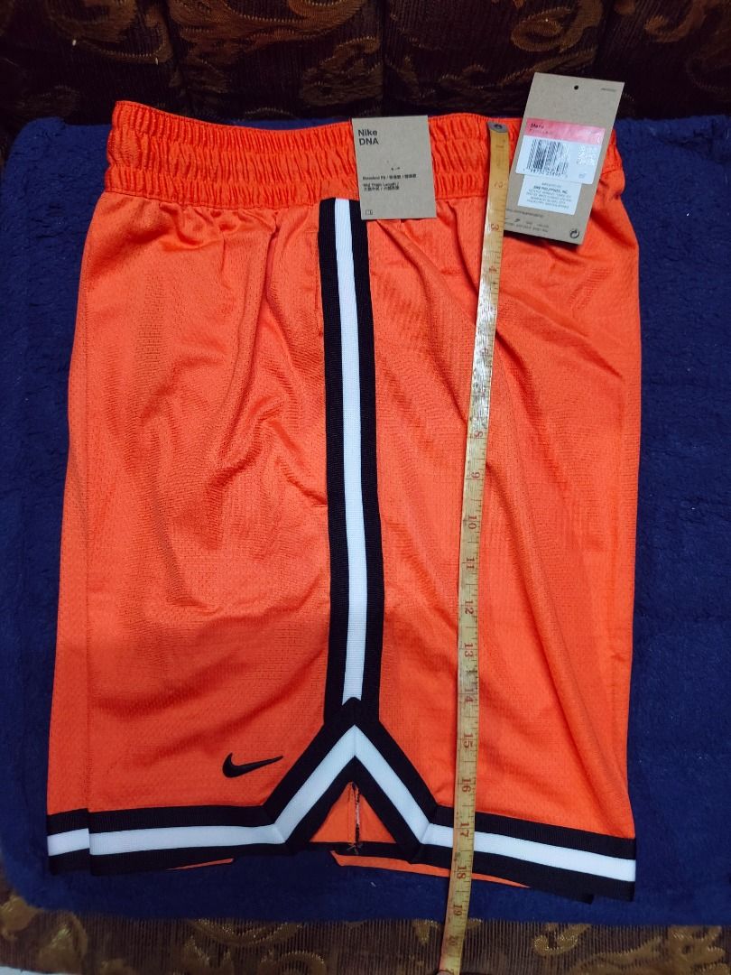 Nike DNA Shorts 6" (Category: Shorts) located in Quezon City. Submitted by edmond.cd (Listing ID 1467932803, Image 1). Description: Nike DNA 6" Shorts Above the Knee cut 💯% Original and Brand New Large .