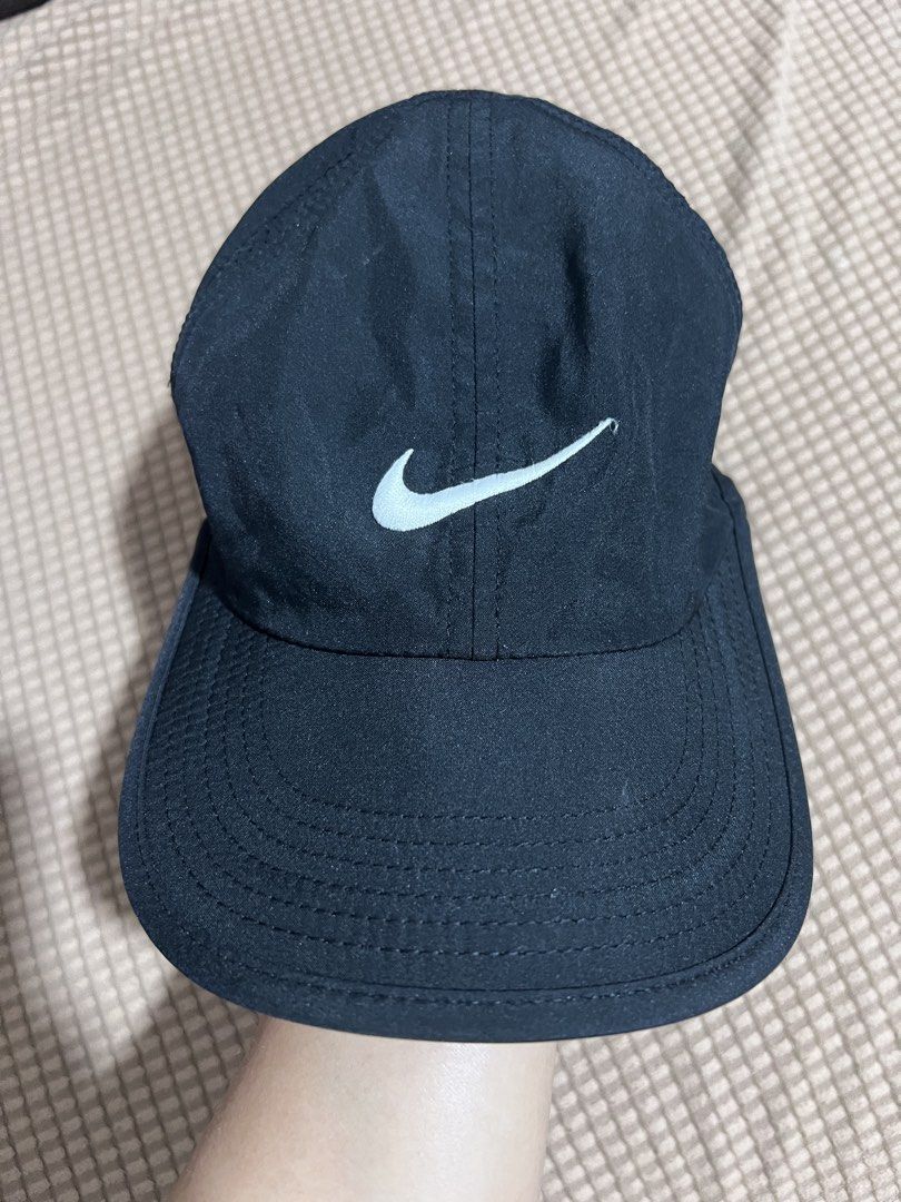 Nike Dri Fit Featherlight Cap (Category: Caps & Hats) located in Bacoor. Submitted by pktd10 (Listing ID 1467942710, Image 1). Description: .