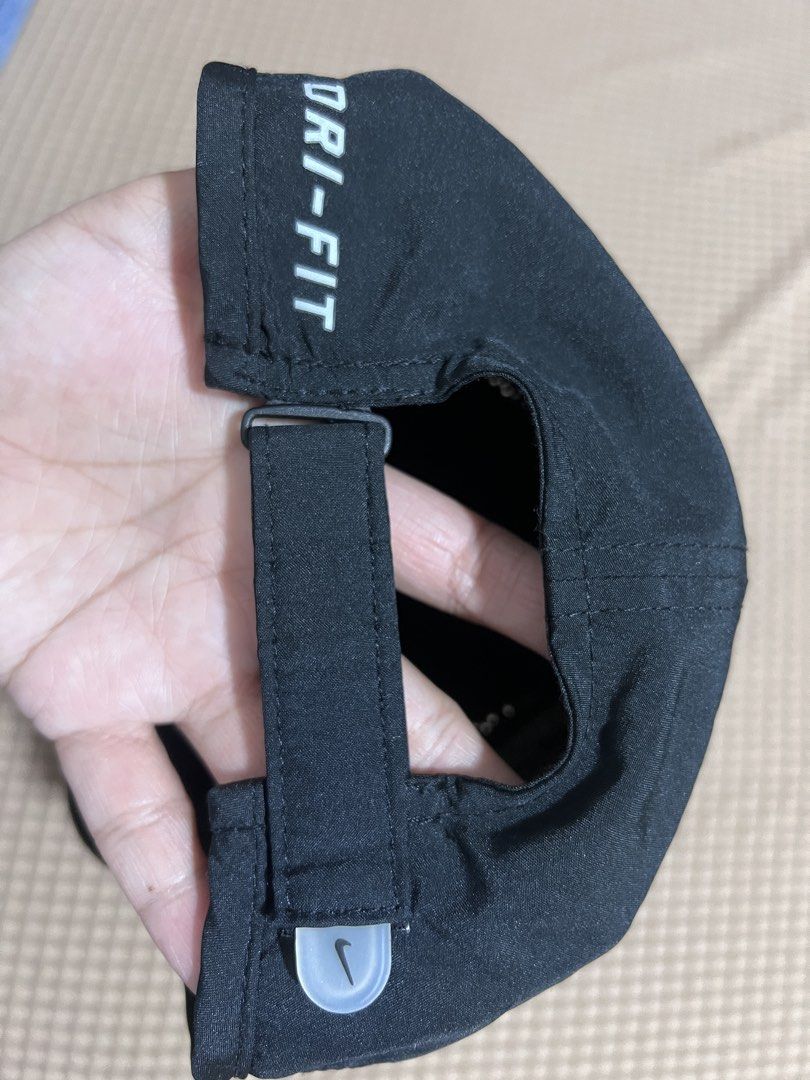 Nike Dri Fit Featherlight Cap (Category: Caps & Hats) located in Bacoor. Submitted by pktd10 (Listing ID 1467942710, Image 3). Description: .