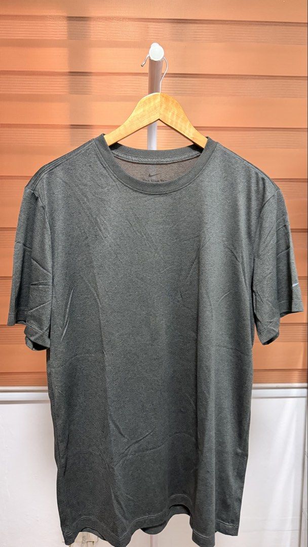 NIKE Dri Fit Tshirt — Size: L (Category: Tshirts & Polo Shirts ) located in Marilao. Submitted by deserve101 (Listing ID 1467888374, Image 1). Description: • 100% original • good condition.