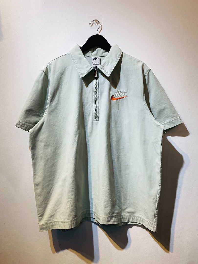 Nike half zip (Category: Tshirts & Polo Shirts ) located in Manila. Submitted by giekeliope28 (Listing ID 1468050923, Image 3). Description: .