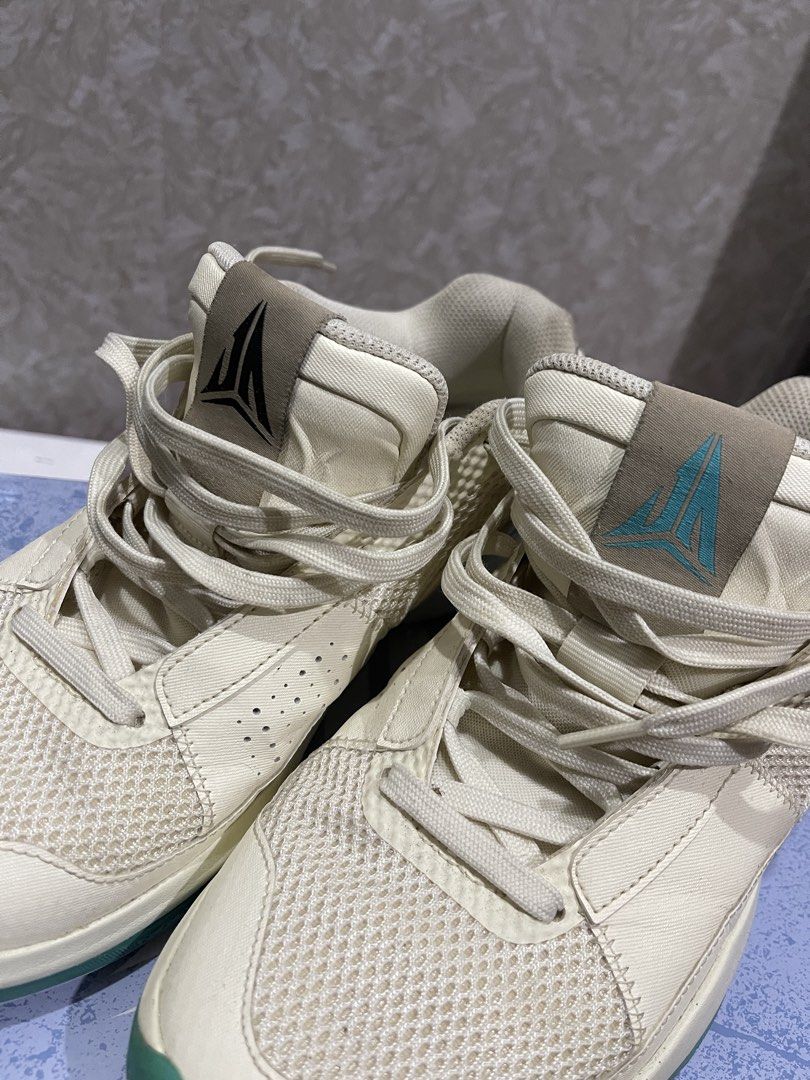 Nike Ja 1 EP Coconut Milk (Category: Sneakers) located in Quezon City. Submitted by miggyxz (Listing ID 1468053533, Image 2). Description: - Model: Nike Ja 1 EP - Colorway: Coconut Milk - Size: US Men's 9 / Women's 10.5 - Condition: used but good - Issue: 6x used and little dirty - Inclusion: Original box included.