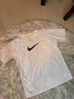 (Category: ) located in . Submitted by thriftbynial (Listing ID 1467917961, Image 1). Description: .
