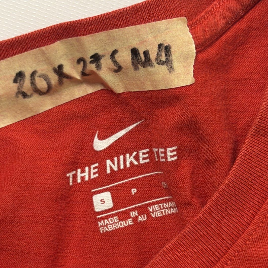 Nike Just Do It Red T-Shirt Size S (Category: Formal Shirts) located in Gapan. Submitted by rasthriftshop17 (Listing ID 1467991456, Image 3). Description: Size on tag: S Dimes: 20 x 27 Condition: Excellent Color rate: 9/10 Issue: None.