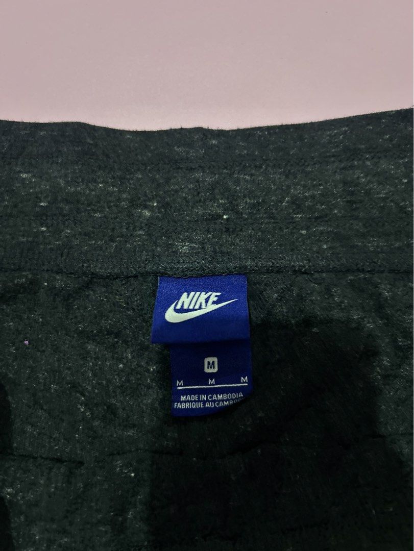Nike Lounge Short (Category: Activewear) located in Manila. Submitted by chen_clybelles (Listing ID 1467958018, Image 2). Description: .